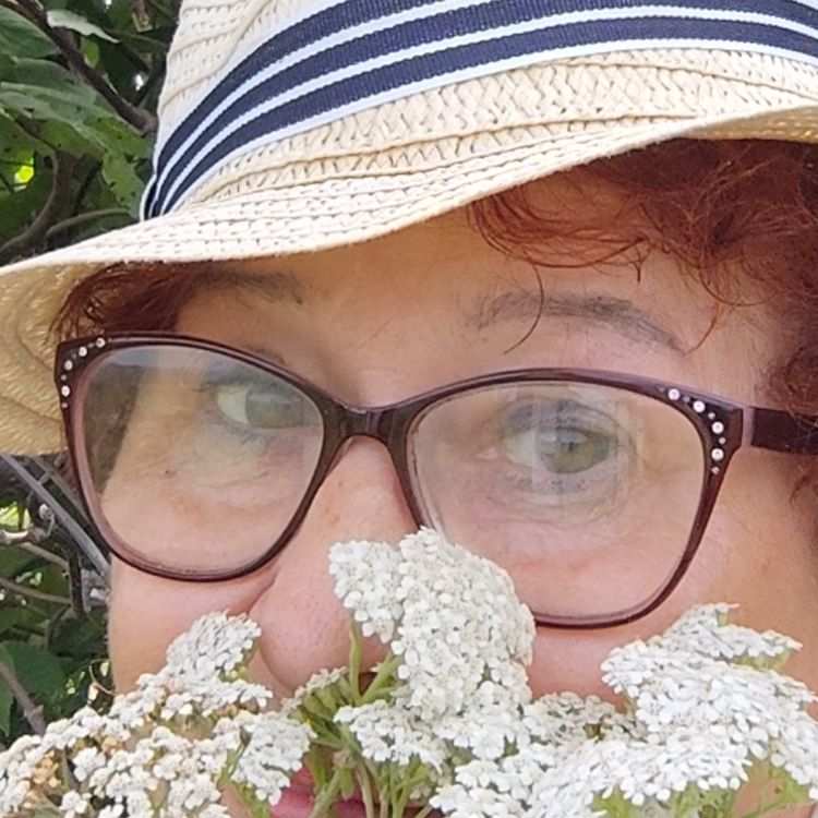 Иконка канала САМА СЕБЕ РЕЖИССЁР.    ОЛЬГА