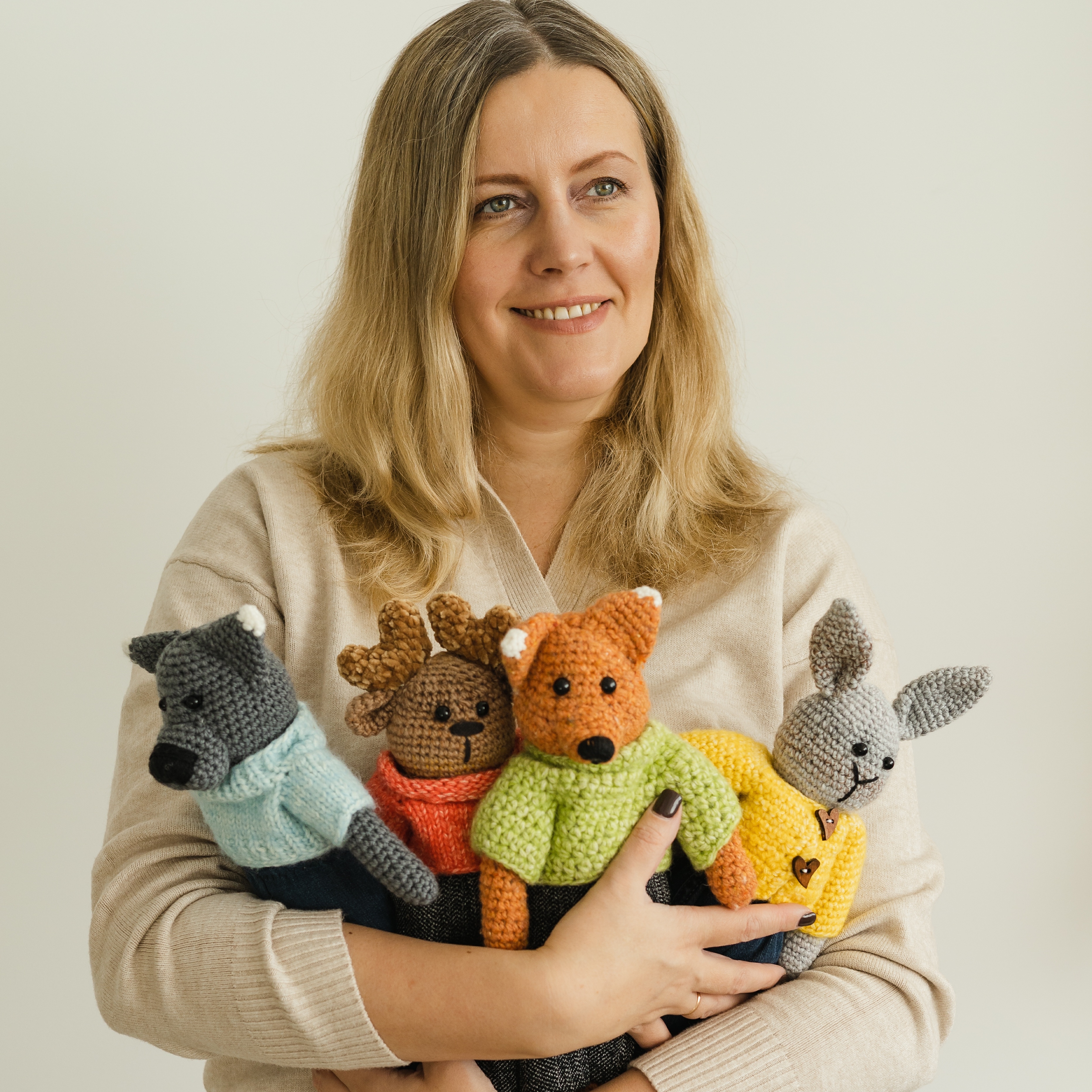 Иконка канала Вязаные игрушки Елены Бурдаковой