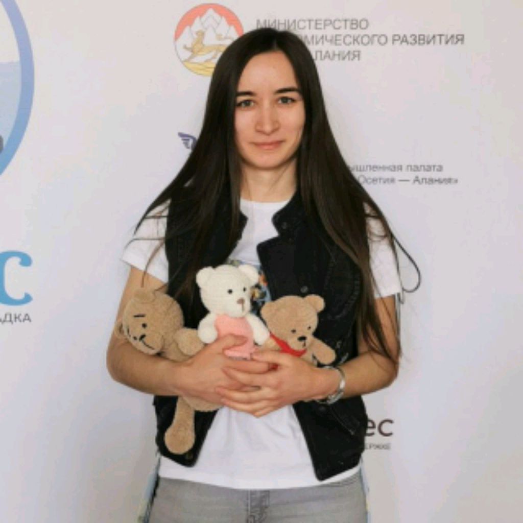 Иконка канала Мади Маяк. Рукоделие и амигуруми.