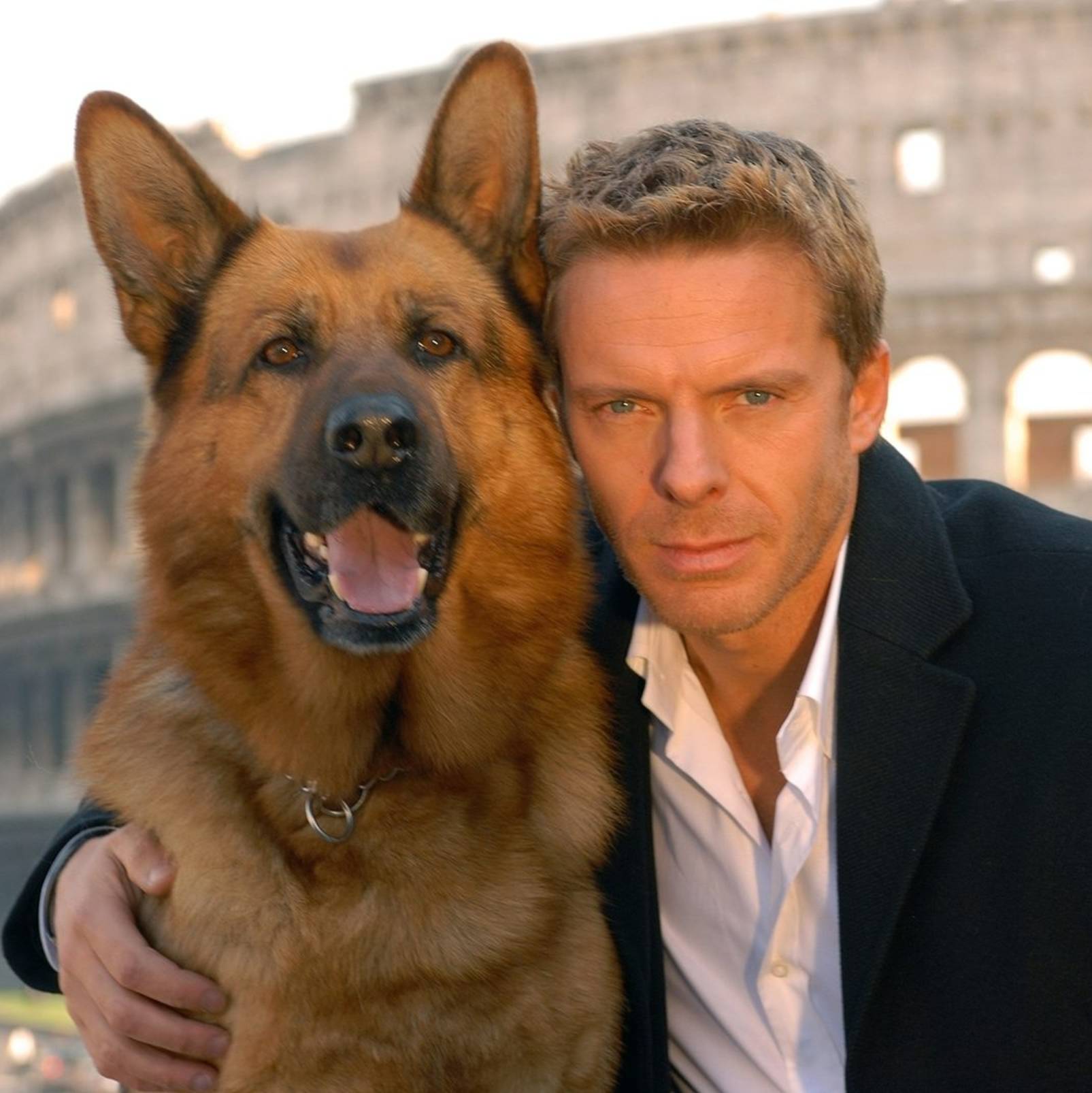 Иконка канала Сериал Комиссар Рекс/ Il commissario Rex 2008-2015