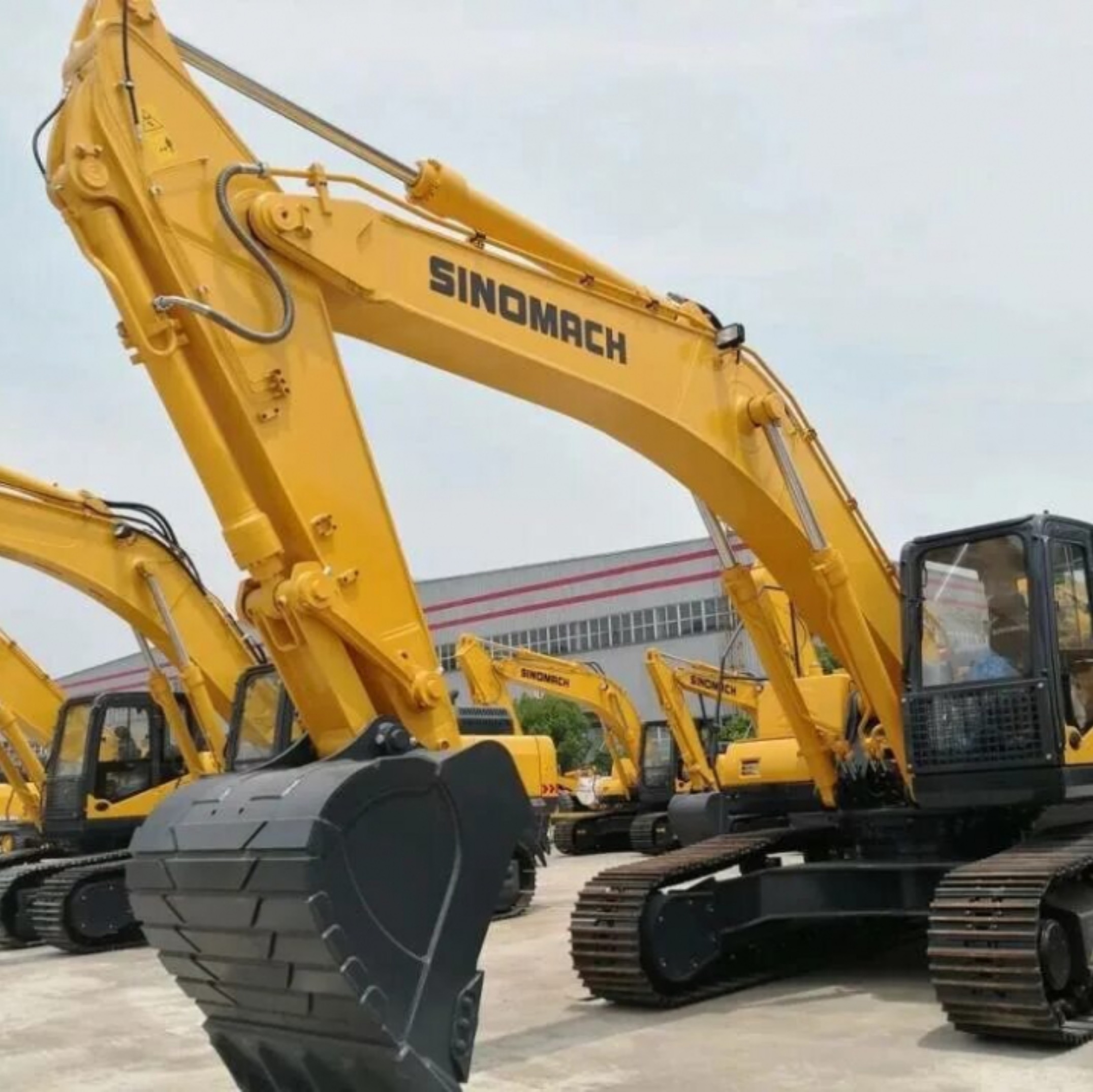 Иконка канала МаджестикСтрой / Строительство и спецтехника