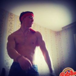 Иконка канала АНДРЮХА 📱БЛОГЕР