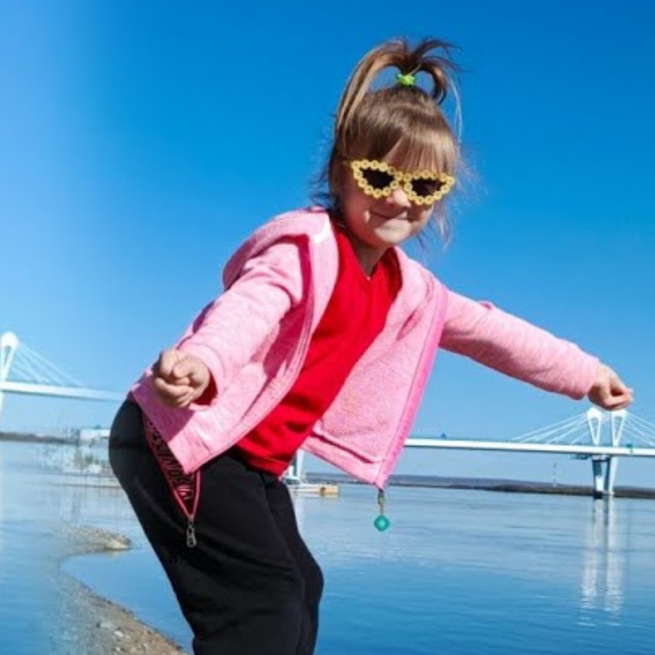 Иконка канала ПОЗДРАВОГ ✔︎