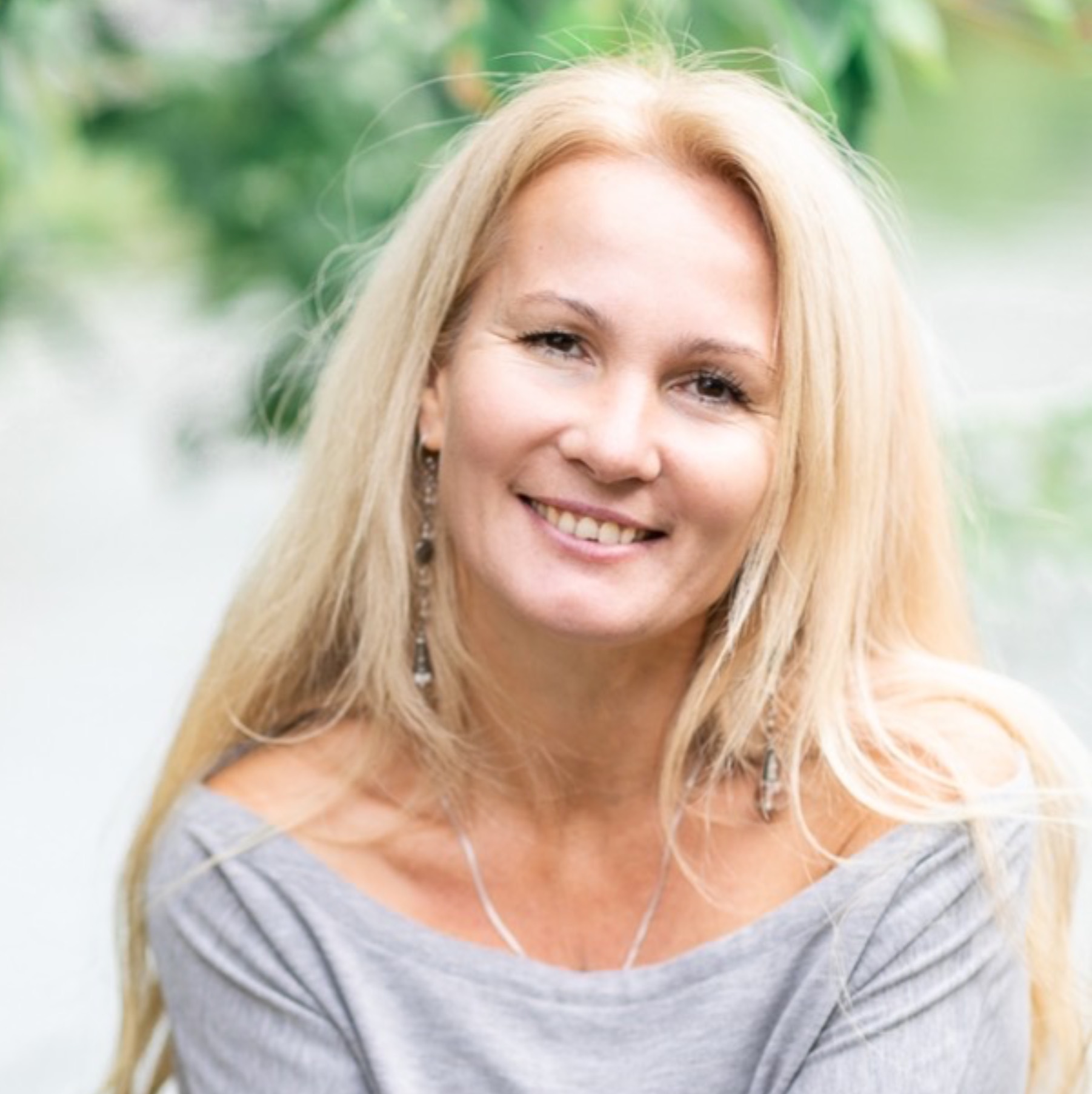 Иконка канала Аюрведа с Тамилой