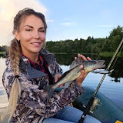 Иконка канала Алиса в стране рыбаков💃🎣