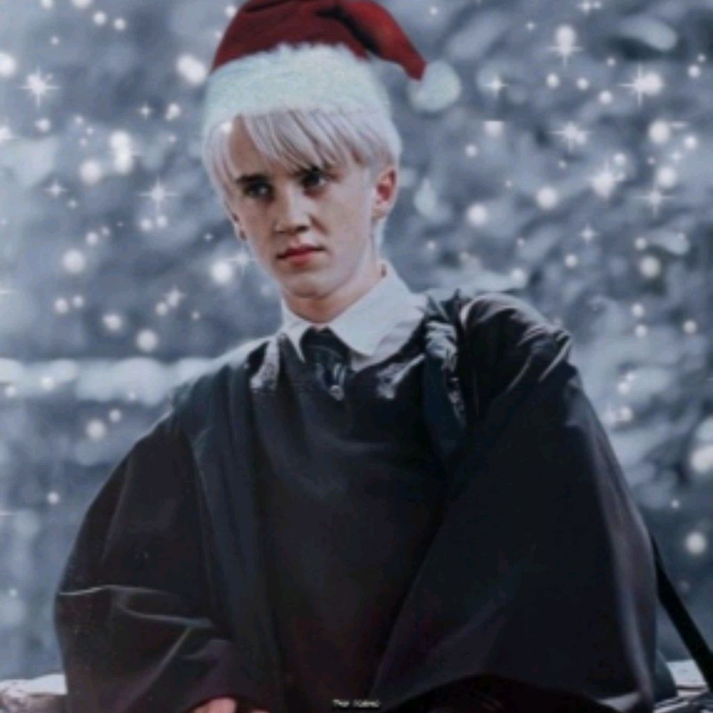 Иконка канала 🍲~{𝑆𝑢𝑝𝑐ℎ𝑖𝑘}~🍲