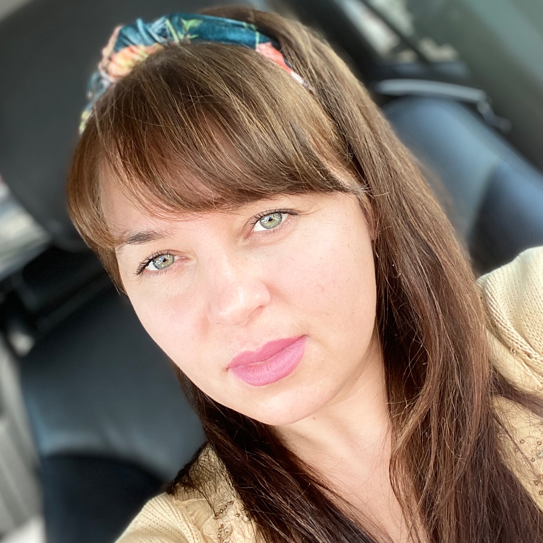 Иконка канала Королева обои учит стройку