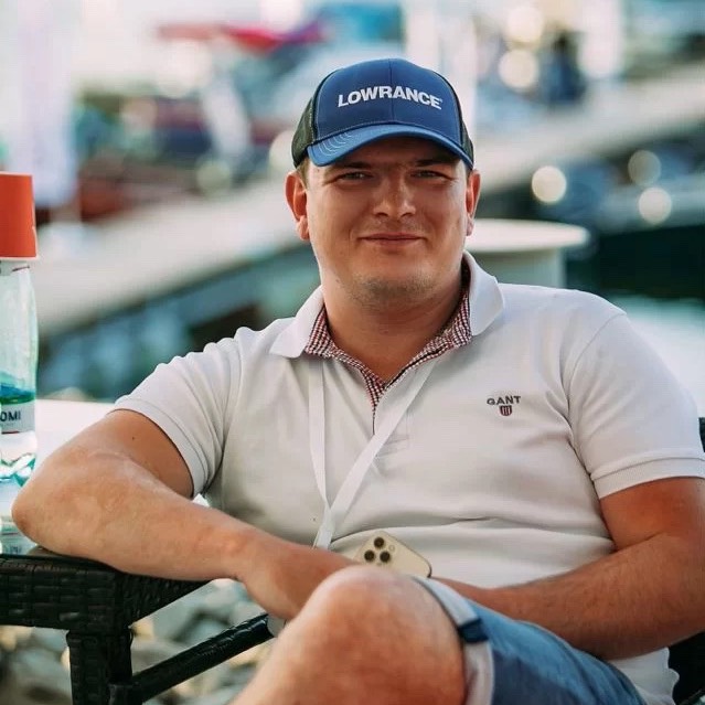 Антон Николаевич