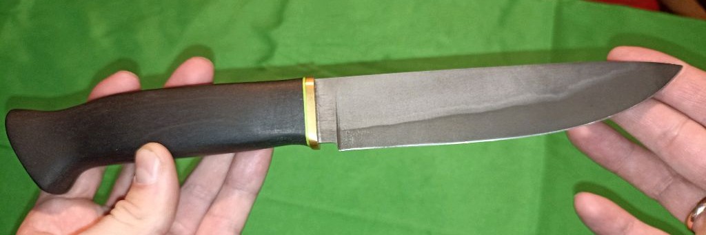 Простой рабочий нож