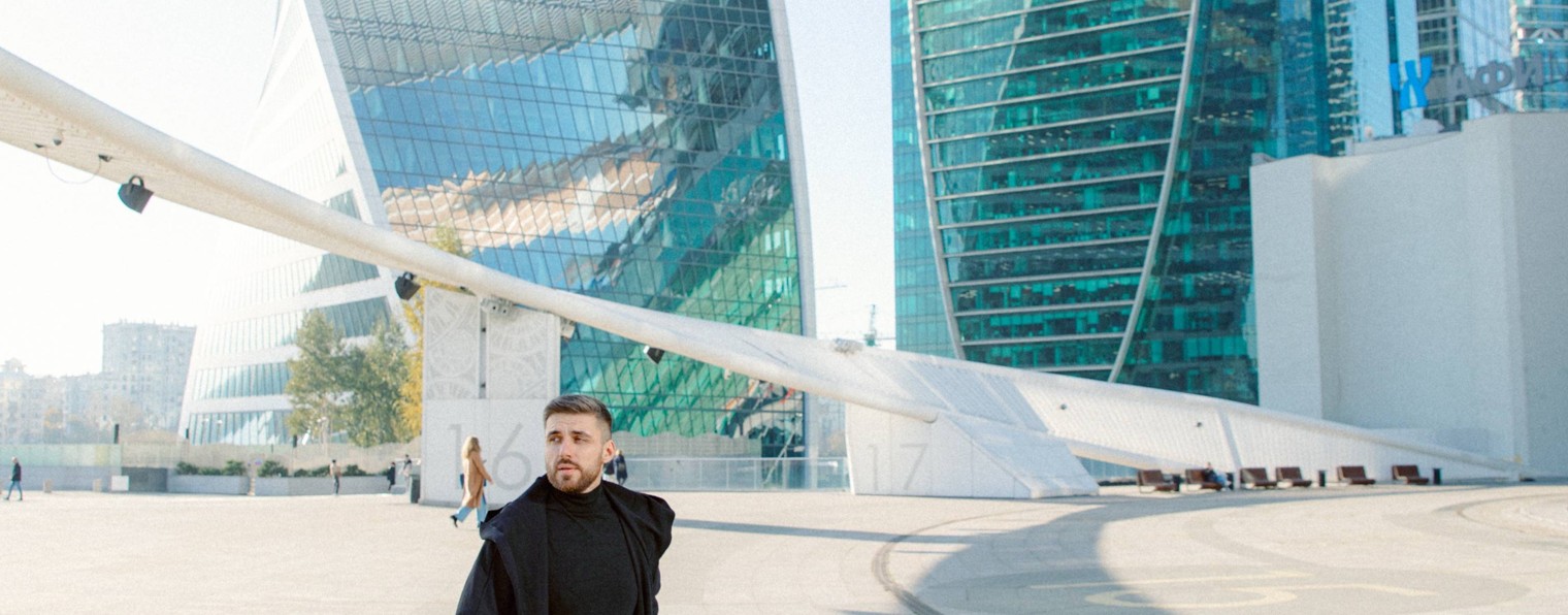 шоу Осташова