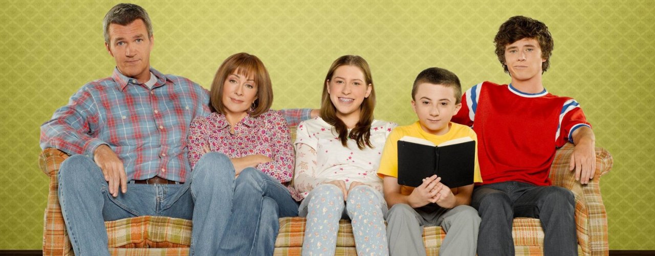 Сериал Бывает и хуже / The Middle