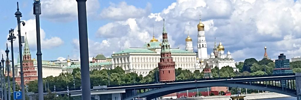 Игрушки из плюшки