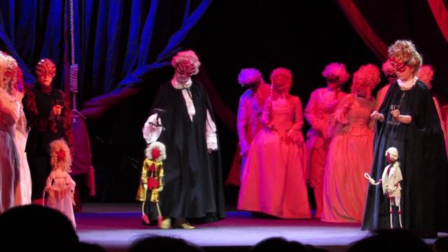 "Пастораль". картинка из оперы "Пиковая дама". Постановка Ф. Разенкова.