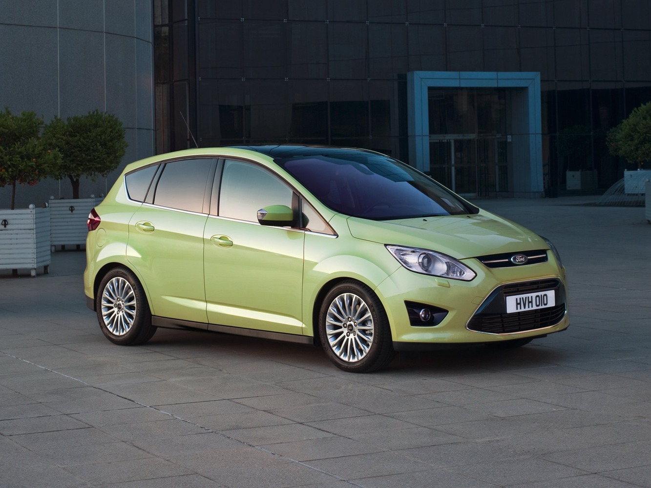 Краш тест  Ford C-MAX  2010