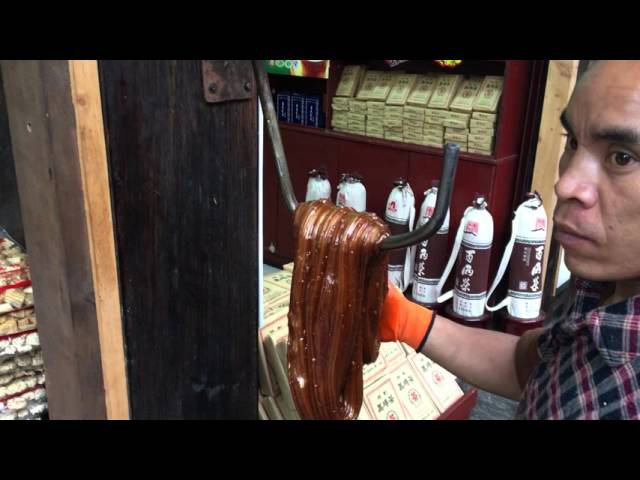 КитайЭтноЭксп II. Производство карамели