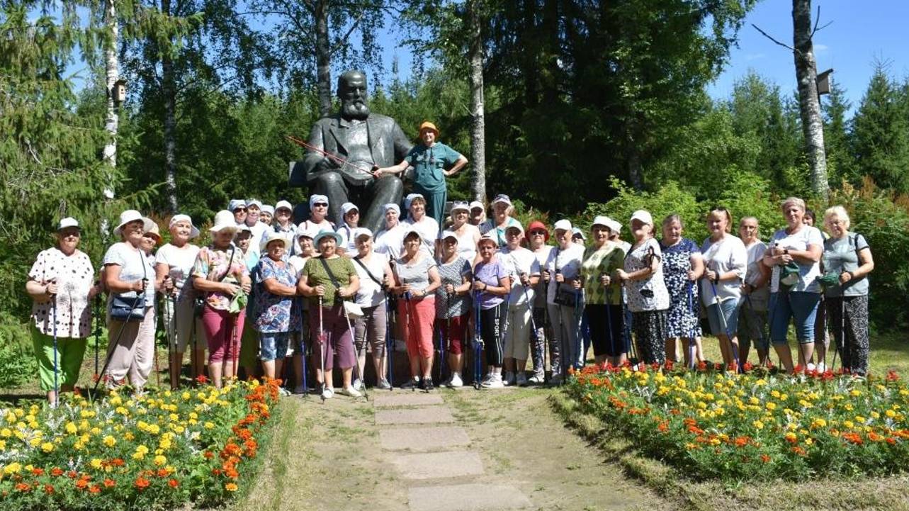 Марафон по северной ходьбе «В кругу друзей»