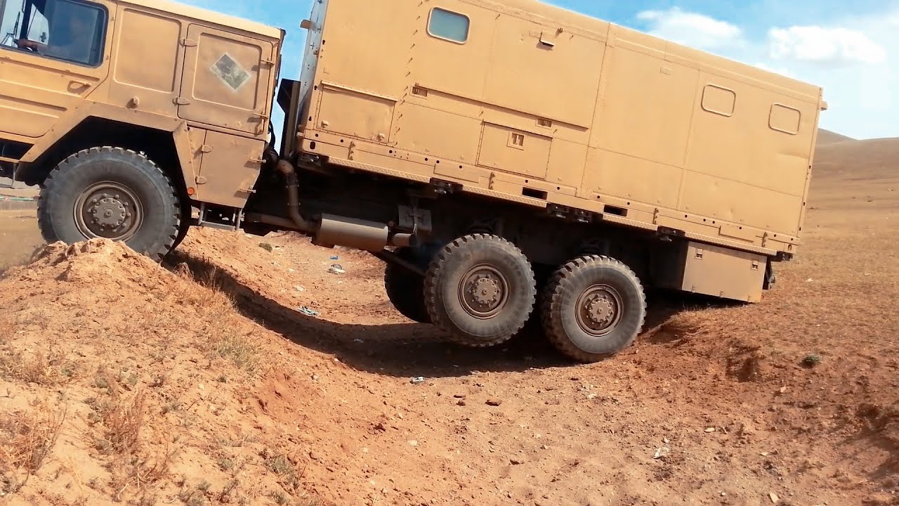 Бездорожье ошибок не прощает! Полноприводные грузовики MAN, SCANIA, KAMAZ, IVECO, URAL на бездорожье