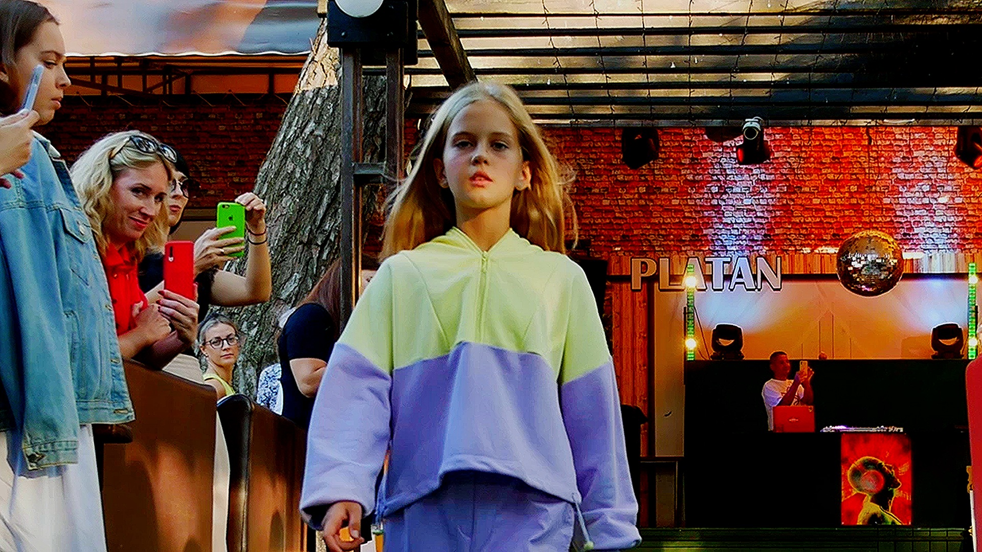 СТИЛЬ СПОРТ Childrens fashion show | Детский показ моды STYLE SPORT / 1000планет