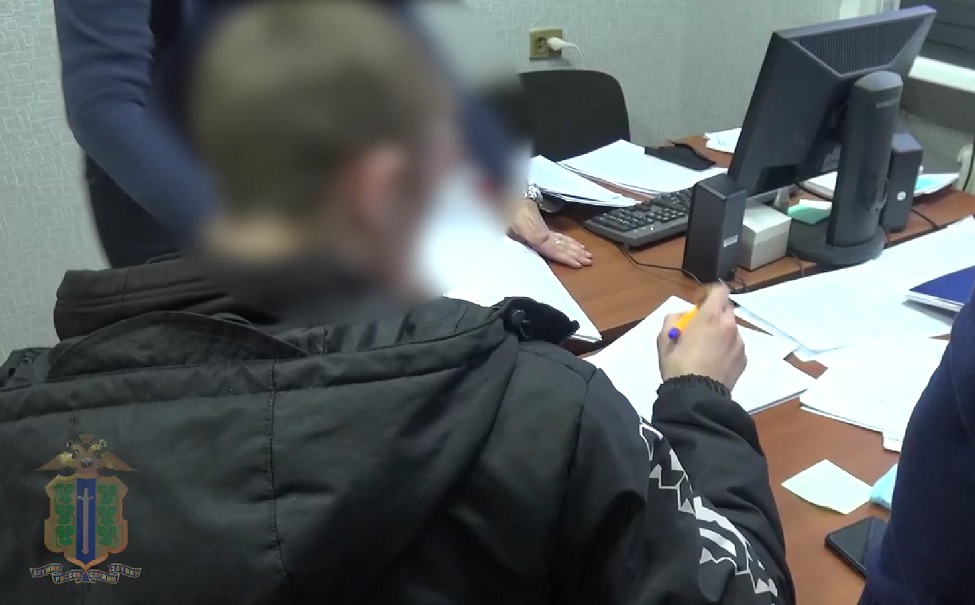 В Липецке задержаны серийные воры автомобильных аккумуляторов