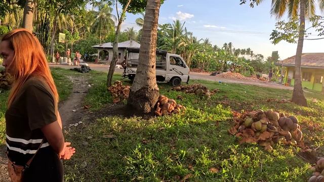 РЕАЛЬНАЯ ЖИЗНЬ В ФИЛИППИНСКОЙ СЕМЬЕ В ТРУЩОБАХ / МАГИЧЕСКАЯ ДЕРЕВНЯ  ТОМБРАС  КОТАБАТО