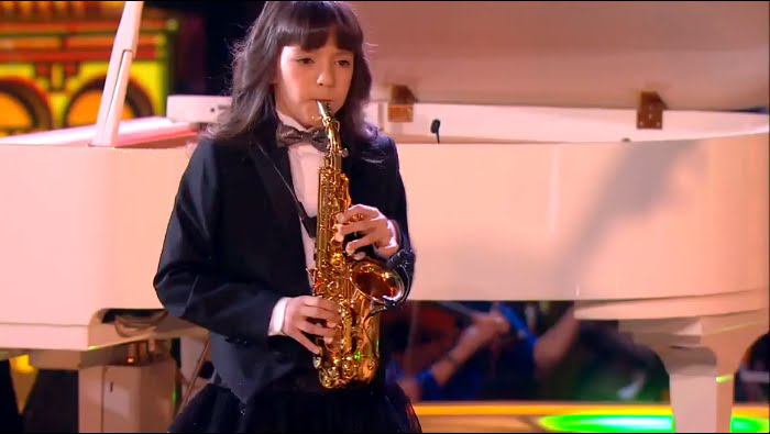 Симфоjazz братьев Ивановых, Софья Тюрина (саксофон) и Ростислав Мудрицкий (баян) - Фиеста