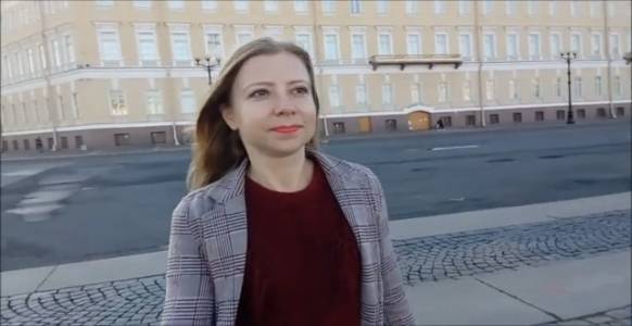 Прогулка по Санкт-Петербургу (набережная Мойки и Дворцовая площадь)