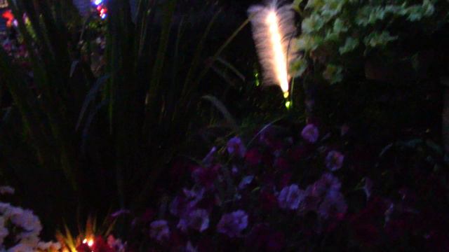 Благоустройство дачи. Фонарики и гирлянды. Украшаем для себя.