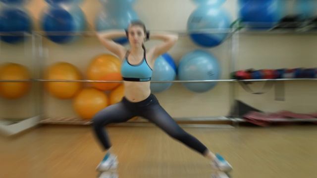 Фитоняшка на разминке 4