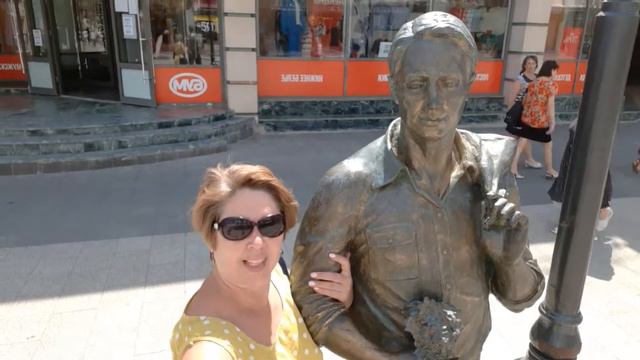 Огней так много золотых, на улицах Саратова... Пешком по Саратову ч.5