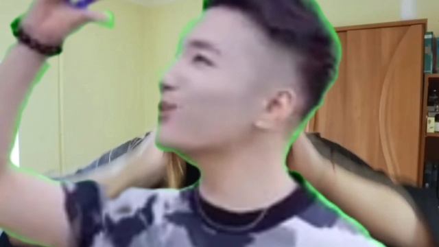 Снова супер айдол мешает