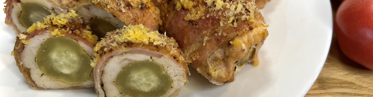 Куриные рулеты с маринованными огурчиками в беконе!