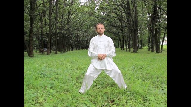 Бадуаньцзин. Упражнение 2/8.