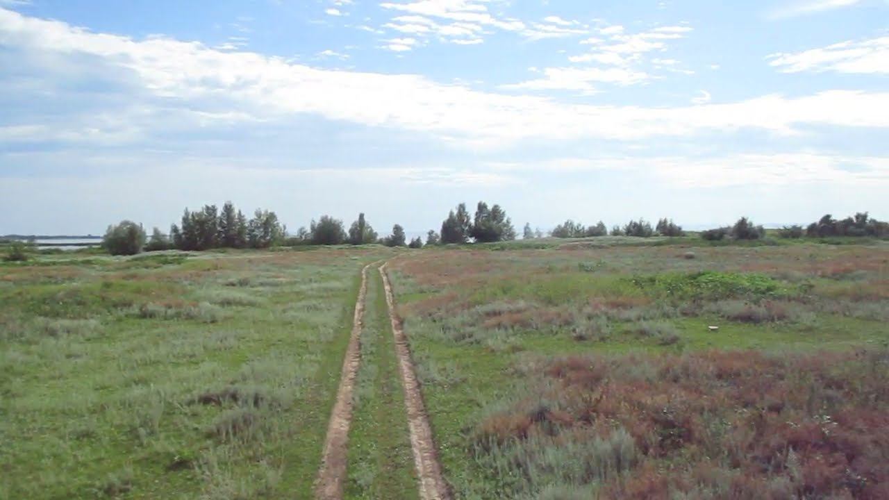 Места, где располагалось село Краснополье до затопления. Ровенский район.