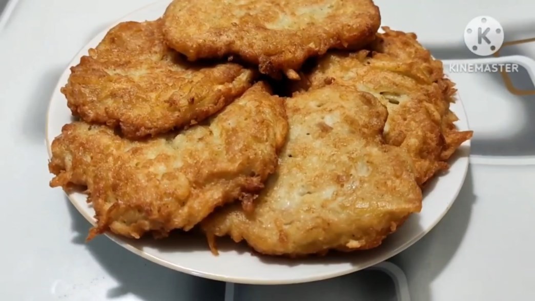 Драники из картошки классический рецепт. Картофельные оладьи. Рецепт с картошкой и мясом