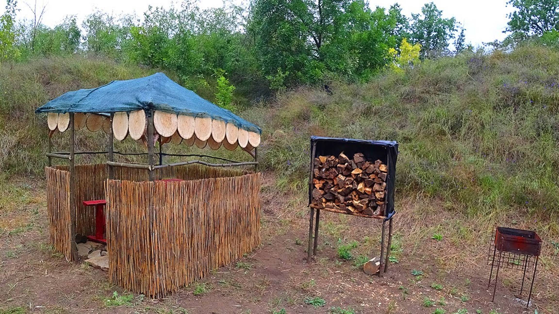 Строю Хижину 12 часть. 2020. Обворовали Хижину. ВСЁ!, переезжаю в ЛЕС! Волкмикс.