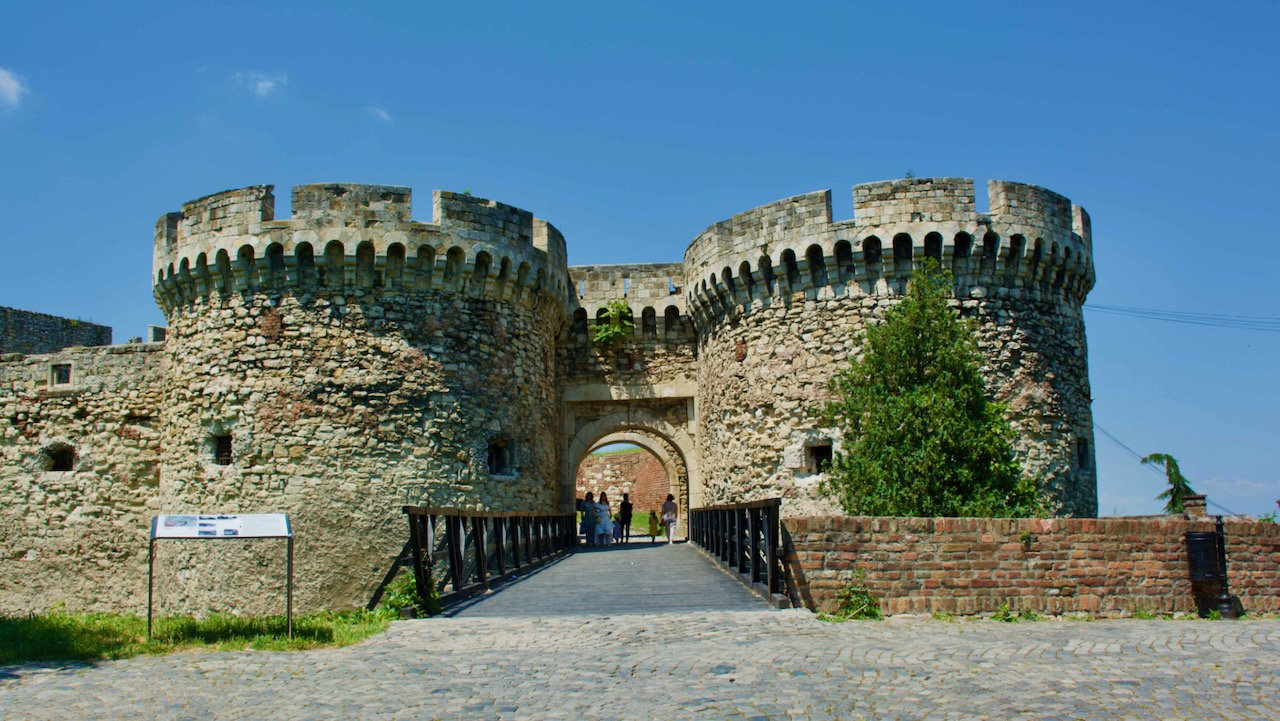 Добро пожаловать в крепость Калемегдан в Белграде!