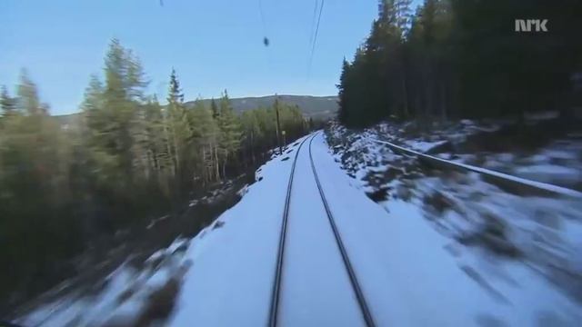 Перекрёсток, начало