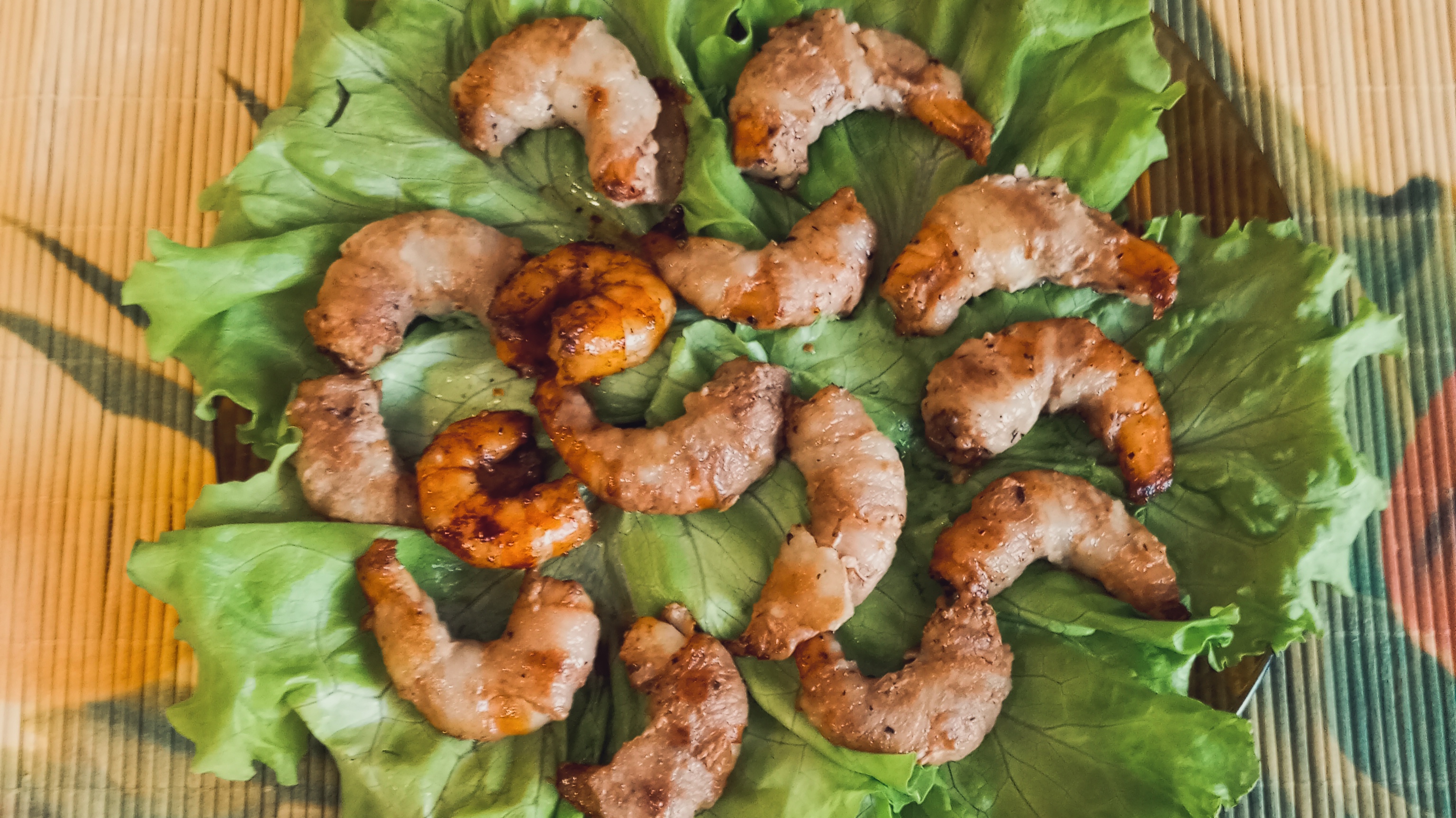 "Креветки в беконе" - великолепная закуска на любой праздничный стол!