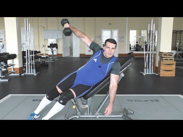 Махи гантелей лёжа на боку: техника и нюансы