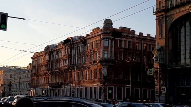 Санкт-Петербург. Прогулка по Невскому проспекту. Пешком по России