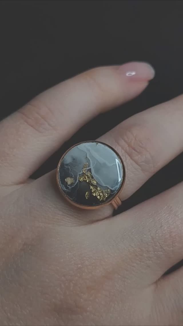 DIY сет украшений из УФ-смолы Black & White Акварельный камень