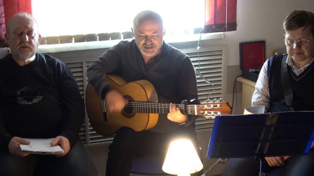 19 На фоне Пушкина снимается семейство...- Игорь Зорин