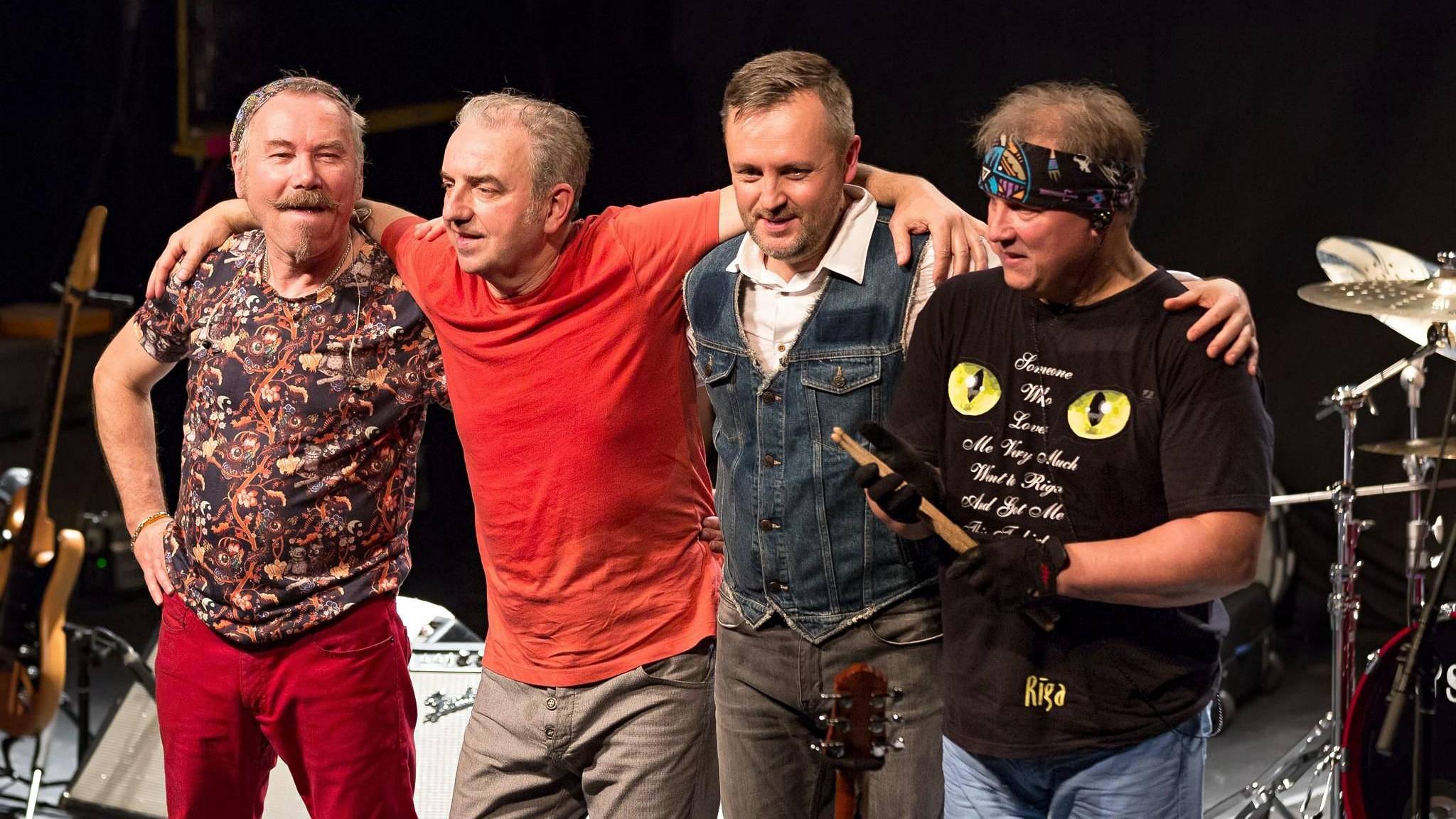 Владимир Шахрин и группа "Чайф".