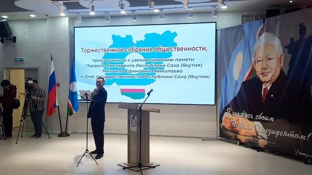 Андрей Дедюкин играет на скрипке Иоганн Себастьян Бах Ларго из сонаты № 3 для скрипки соло