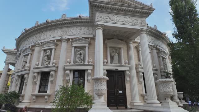 " Ъ ". п. Кабардинка. Старый парк. ( Short Video 4K ). 2024