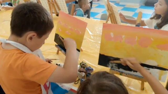 ДЕТСКИЙ МАСТЕР КЛАСС - РИСУЕМ АФРИКУ АКРИЛОМ"