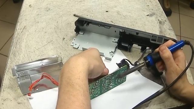 Hе включается принтер Brother DCP T520.Уничтожение тараканов.