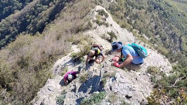 ПРОГУЛКИ В ГЕЛЕНДЖИКЕ  109