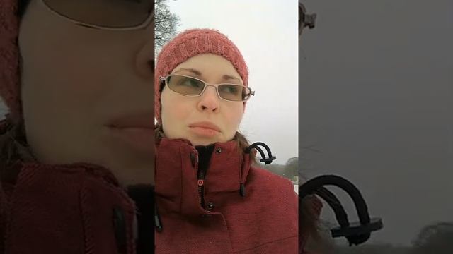 Лицом_к_себе_или_от_себя_Как_носить