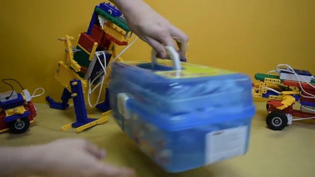 Детский конструктор по образовательной робототехнике "MRT 1 HAND"